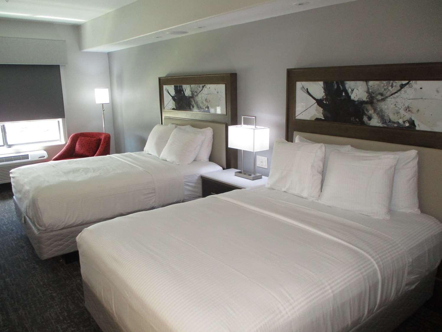 Best Western Premier Liberty Inn & Suites מראה חיצוני תמונה