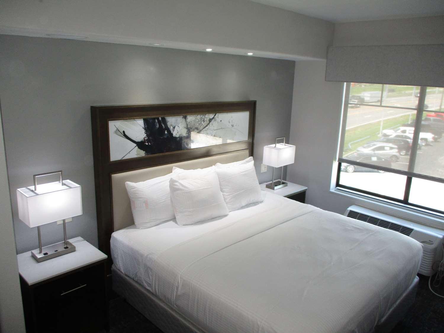 Best Western Premier Liberty Inn & Suites מראה חיצוני תמונה