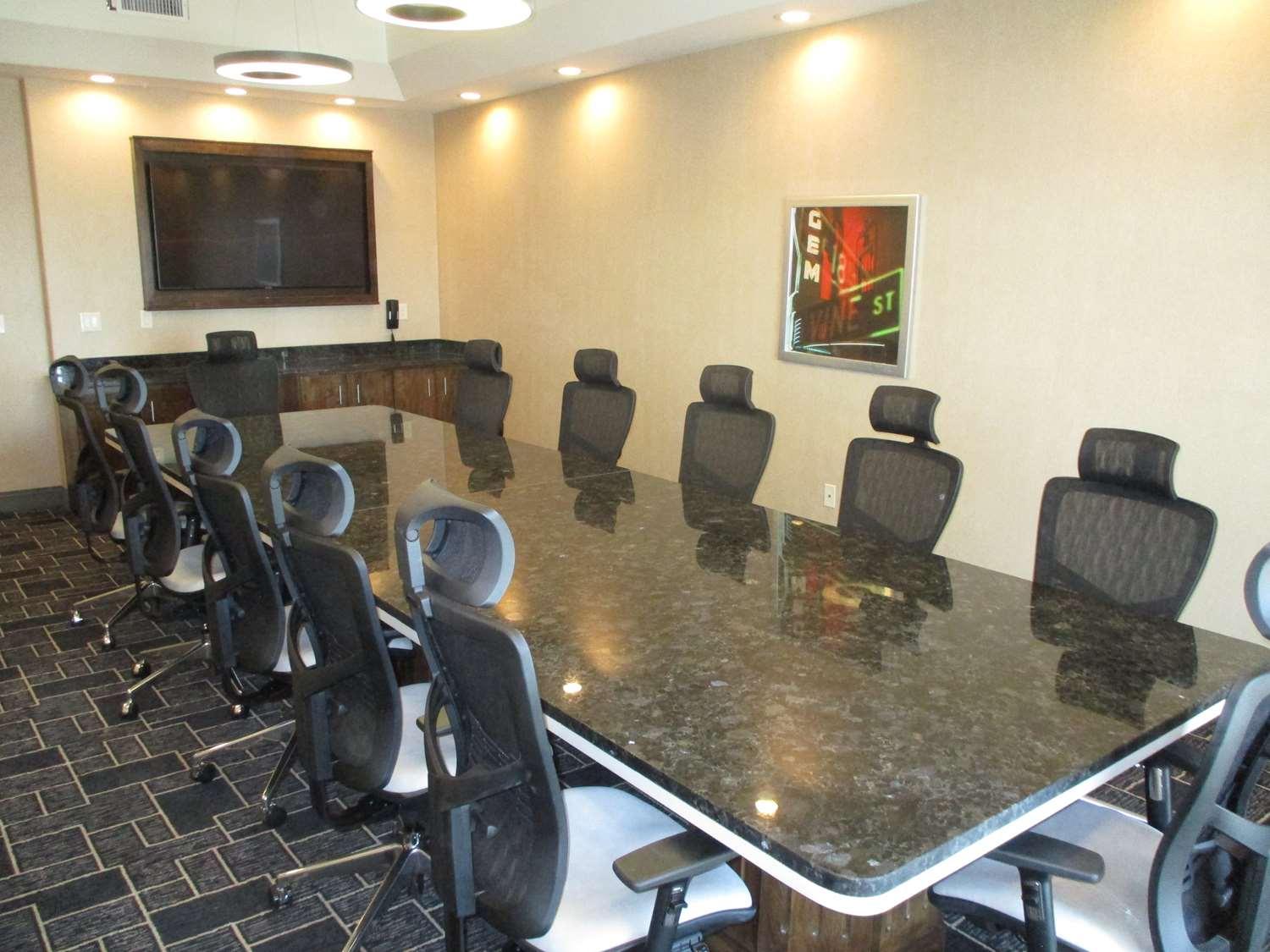 Best Western Premier Liberty Inn & Suites מראה חיצוני תמונה