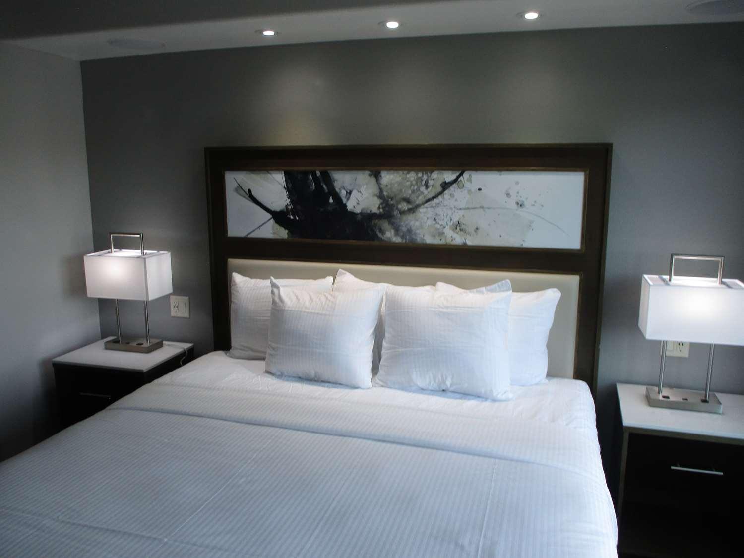 Best Western Premier Liberty Inn & Suites מראה חיצוני תמונה