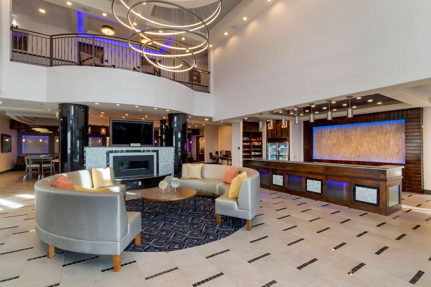 Best Western Premier Liberty Inn & Suites מראה חיצוני תמונה