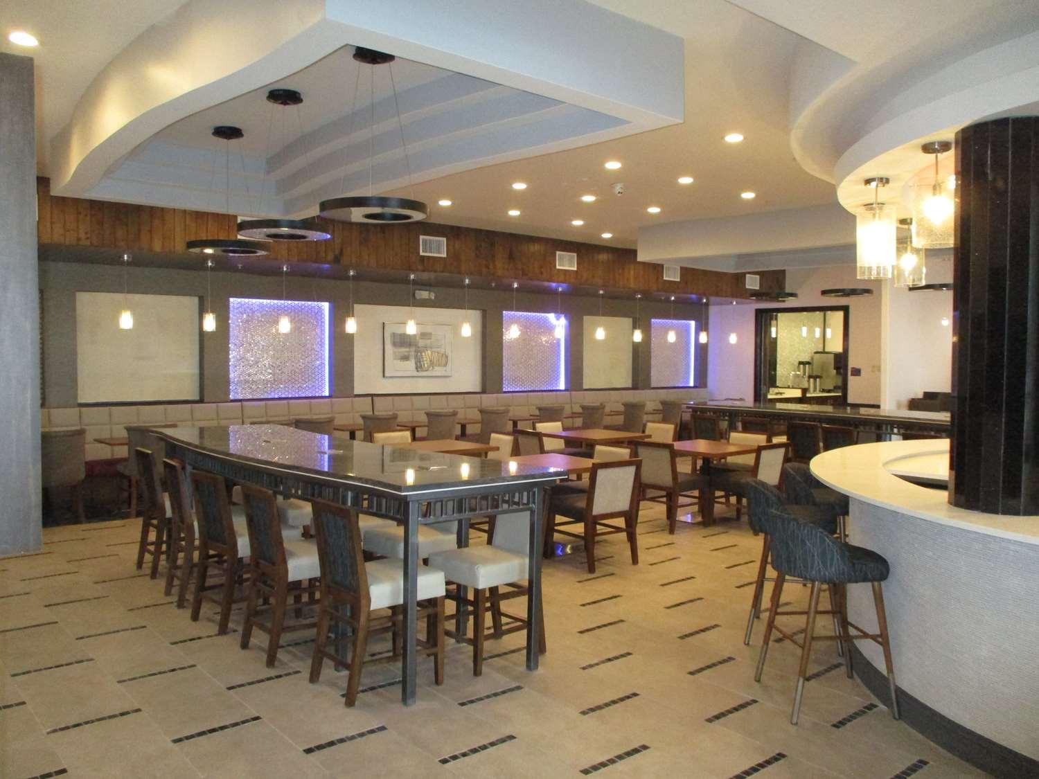 Best Western Premier Liberty Inn & Suites מראה חיצוני תמונה