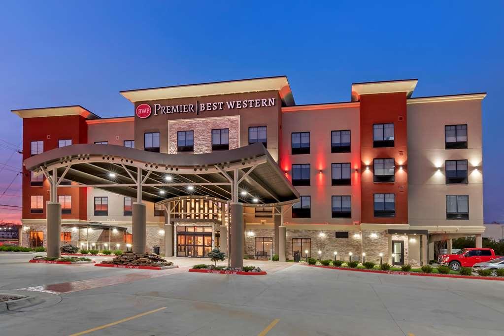 Best Western Premier Liberty Inn & Suites מראה חיצוני תמונה