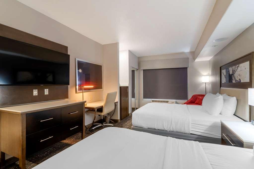 Best Western Premier Liberty Inn & Suites חדר תמונה